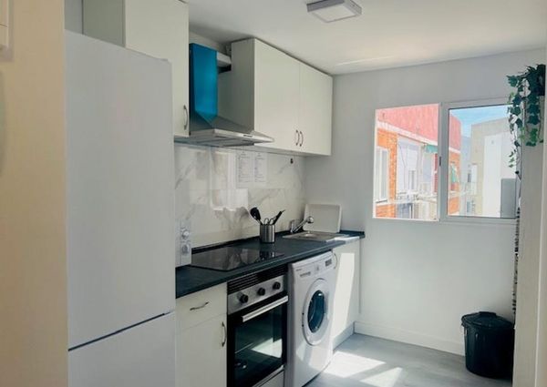 Calle León, Getafe, Community of Madrid 28903