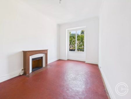 Location Appartement 3 pièces 76m² NICE 06100 - Photo 2