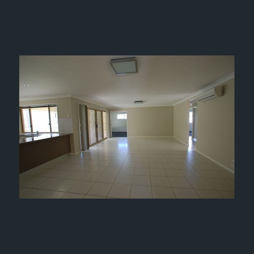 Spacious Modern Home to Rent in Popular Kleinton! - Photo 1