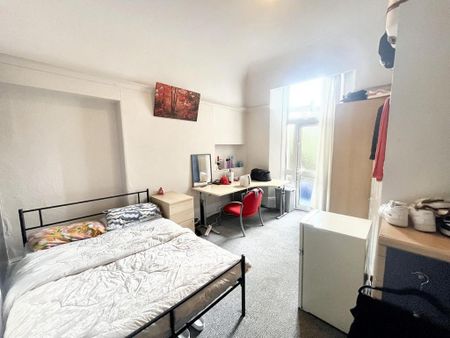 8 bedroom house to rent - Photo 5