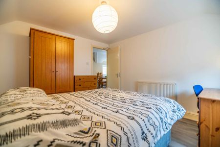 Flat 4, 24 Barbican Road - Photo 3