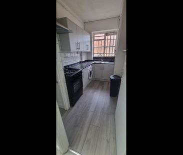 Room in a Shared Flat, Tanner St, SE1 - Photo 5