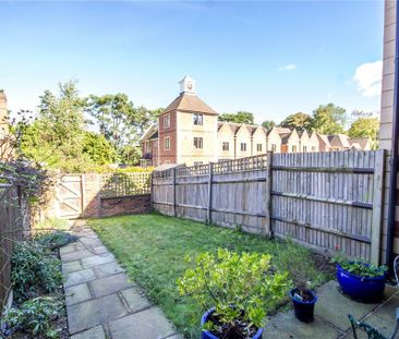 4 bedroom terraced house to rent - Photo 6