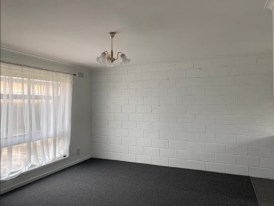 Two Bedroom Unit in prime location - Photo 1