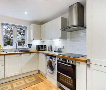 2 bedroom detached house to rent - Photo 1