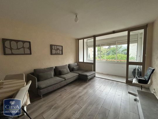 Location Appartement 3 pièces 63m² CARPENTRAS 84200 - Photo 1