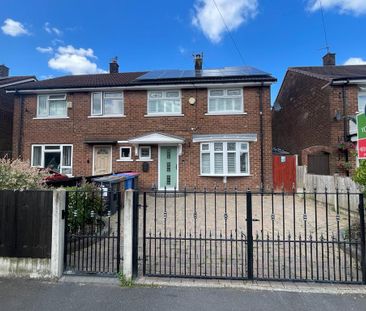 3 Bed Semi-Detached House, Mill Hill, M38 - Photo 2