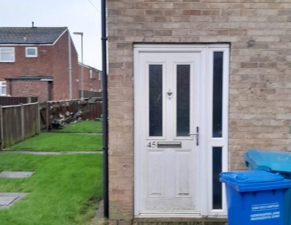 REDMIRE CLOSE, BRANSHOLME, KINGSTON UPON HULL, HU7 5AG - Photo 1