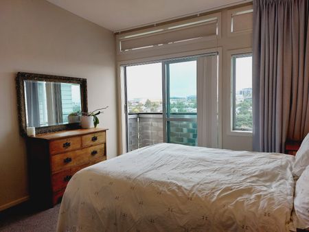 Light-Filled Two-Bedroom Apartment with Stunning Views & Unbeatable Location - Photo 2