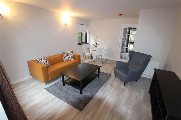 1a Windsor Mews, Windsor Park, Malone, Belfast, BT9 6FD - Photo 1