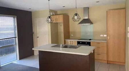 Close to Hagley Park and the Hospital - Photo 4