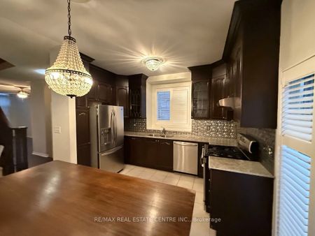 For Lease - 4744 Simpson Drive, Burlington, Ontario - Photo 4