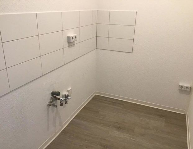 Sanierte 2 Raumwohnung mit Balkon! (WBS) - Foto 1