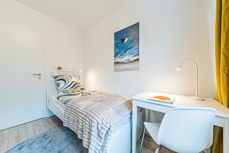 City-Residence: Modern möblierte 3-Zi.-Wohnung mit Balkon in F-Eschersheim - Photo 5