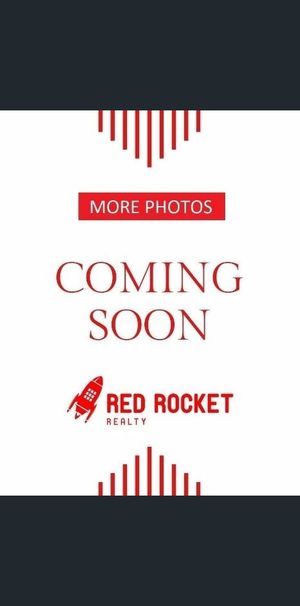 Spacious 5-Bedroom, 4-Bathroom Renovated Home with Pool & Patio - Photo 1