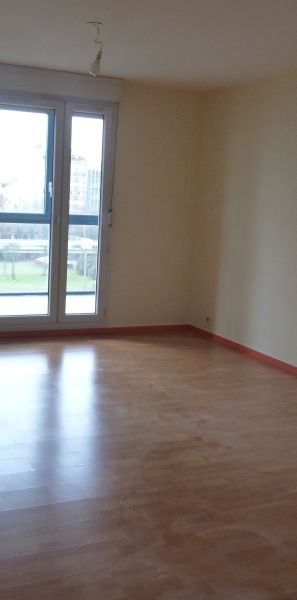 Location Appartement 3 Pièces 69 m² - Photo 1