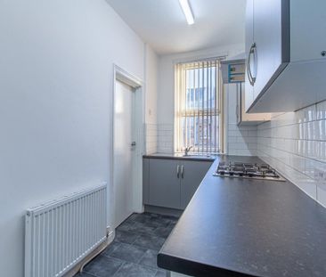 Strathmore Avenue - Photo 6