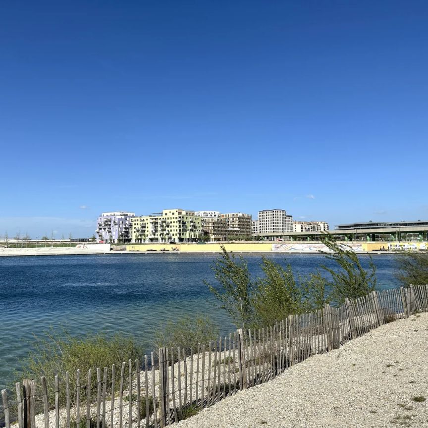 Mehr Raum fürs Leben: 4-Zimmer-Wohnung in ruhiger Lage mit 2 Bädern & großem Sonnenbalkon - Foto 1