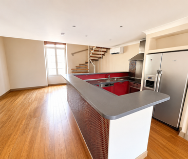 Location Appartement 3 pièces 104m² DRAGUIGNAN 83300 - Photo 2