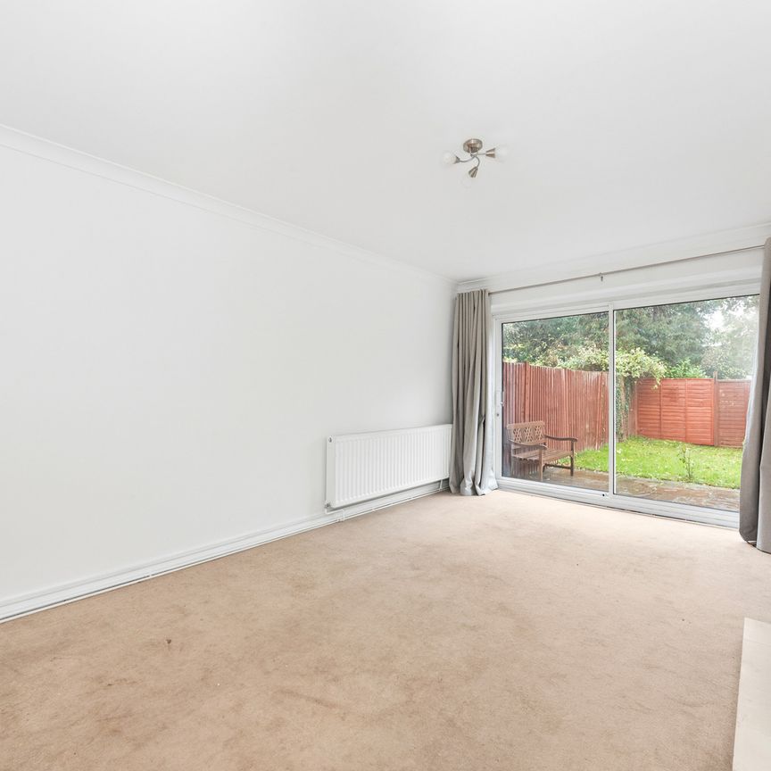 Southborough Lane, Bromley, BR2, London - Photo 1