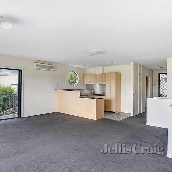 6 Levien Lane, Footscray - Photo 1