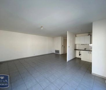 Appartement à louer 3 pièces 69.62m² - Photo 2