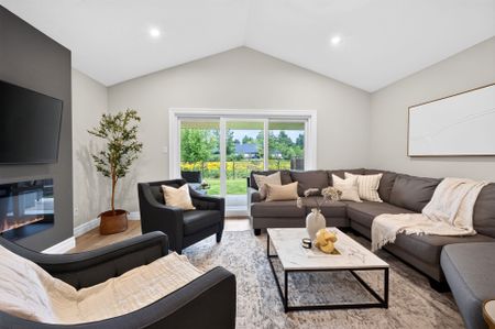 For Lease - 72 Sparkys Way, Southwold, Ontario - Photo 2