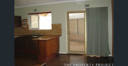 BE IN FOR CHRISTMAS - Photo 5