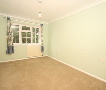 Mount Hermon Road, Woking - Photo 1