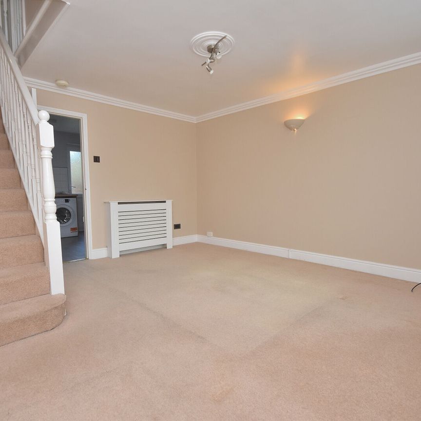 2 bedroom end terraced house to rent, - Photo 1