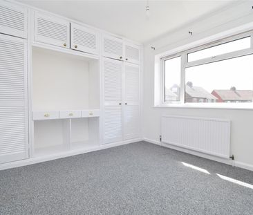 Newland Crescent, Durkar, Wakefield - Photo 4