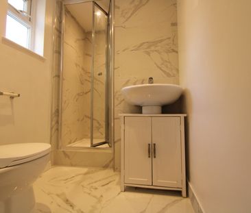 Studio Flat, Whitehall Road, CR7 - Photo 5