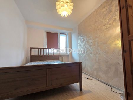 Kraków, Podgórze, Stare Podgórze, pl. Bohaterów Getta - Photo 2
