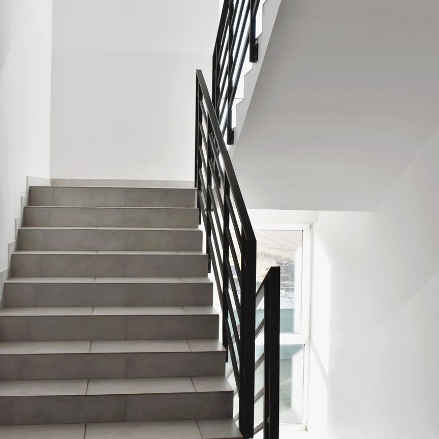 M - 2 Krajobrazowa 4a Kalisz II piętro * garaż - Фото 1