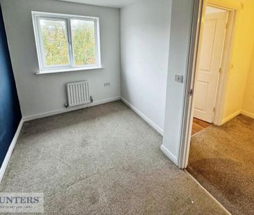2 bedroom semi-detached house to rent - Photo 3