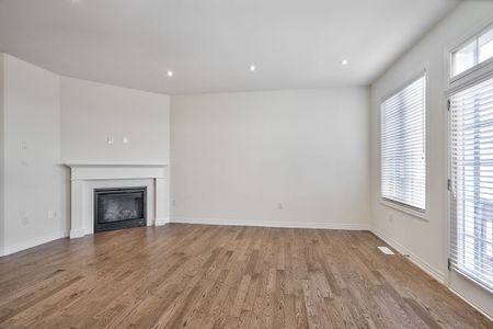 For Lease - 3465 Eternity Way, Oakville, Ontario - Photo 2