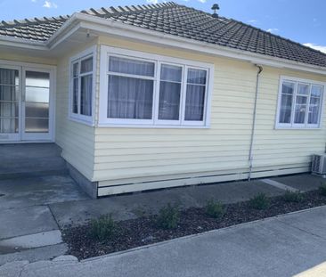 Home Sweet Home close to Richmond - move in before Christmas - Photo 5