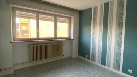 **MONTIGNY LES METZ - F4 - 97 M2 - 2 CHAMBRES - CUISINE EQUIPEE - GARAGE - Photo 2