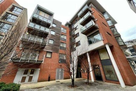 Kimber House, SO14 - Photo 2