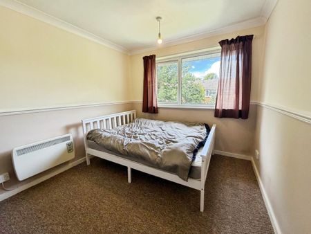 2 bedroom maisonette to rent - Photo 2
