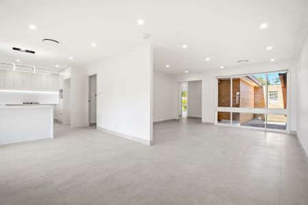 Beautifully Renovated Four Bedroom Family Home - Photo 3