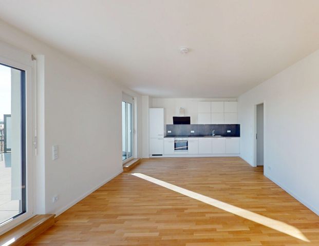 Stilvolles Penthouse-Apartment: Exklusive 4-Zimmer-Wohnung mit Dachterrasse und Einbauküche - Foto 1