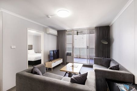 Oversized City Pad | Furnished - Photo 2