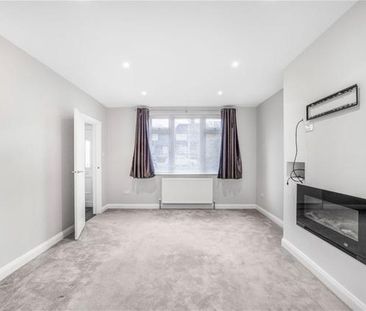 3 bedroom house to rent - Photo 2