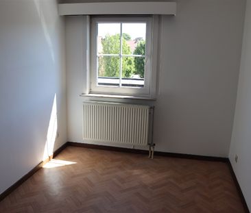 Centraal gelegen duplexappartement op 1e en 2eV met 3 SLK, dakterra... - Photo 3