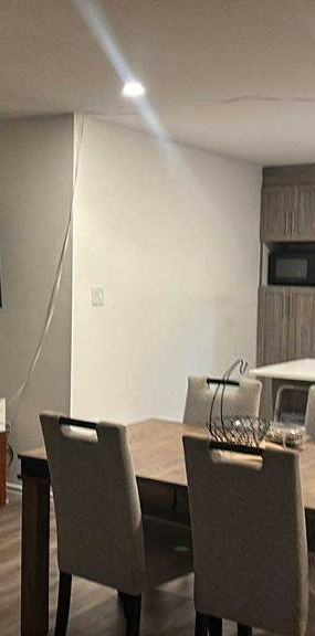 4 1/2 à louer - Photo 1