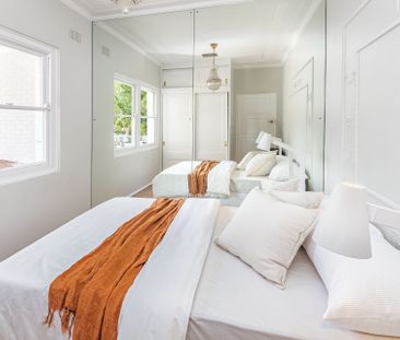 25 Moore Street, Clontarf NSW 2093 - House For Rent | Domain - Photo 5