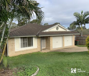 FAMILY HOME IN GREAT LOCATION! - Photo 1