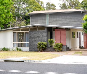 Be Close To It All! - Photo 2