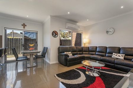 2/7 Willow Court, Bellfield VIC 3081 - Photo 4